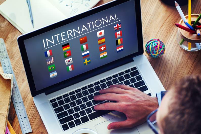 6 Reasons Why a Multilingual Website Is Beneficial to Your Company