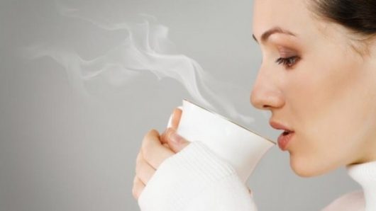 Should you drink hot water at night? The truth you were not told