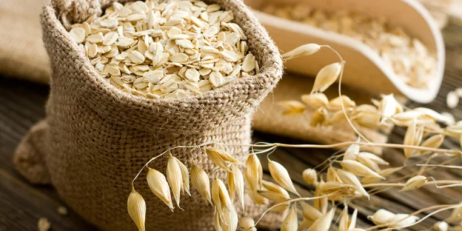 Oatmeal Benefits For Skin: The Facts You Need To Know